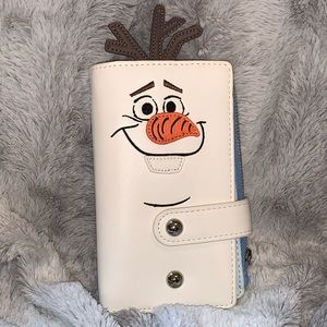 Loungefly Disney Frozen Olaf Flap Wallet